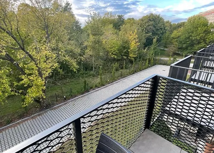 شقة Lofty Nad Warta بوزنان